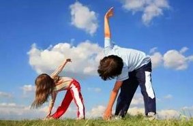 囊胚移植15天后，测试纸显示白板还需要抽血验孕吗？